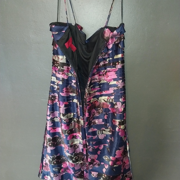 JS Collection Abstract Patterned Cocktail Dress - Picture 2 of 4